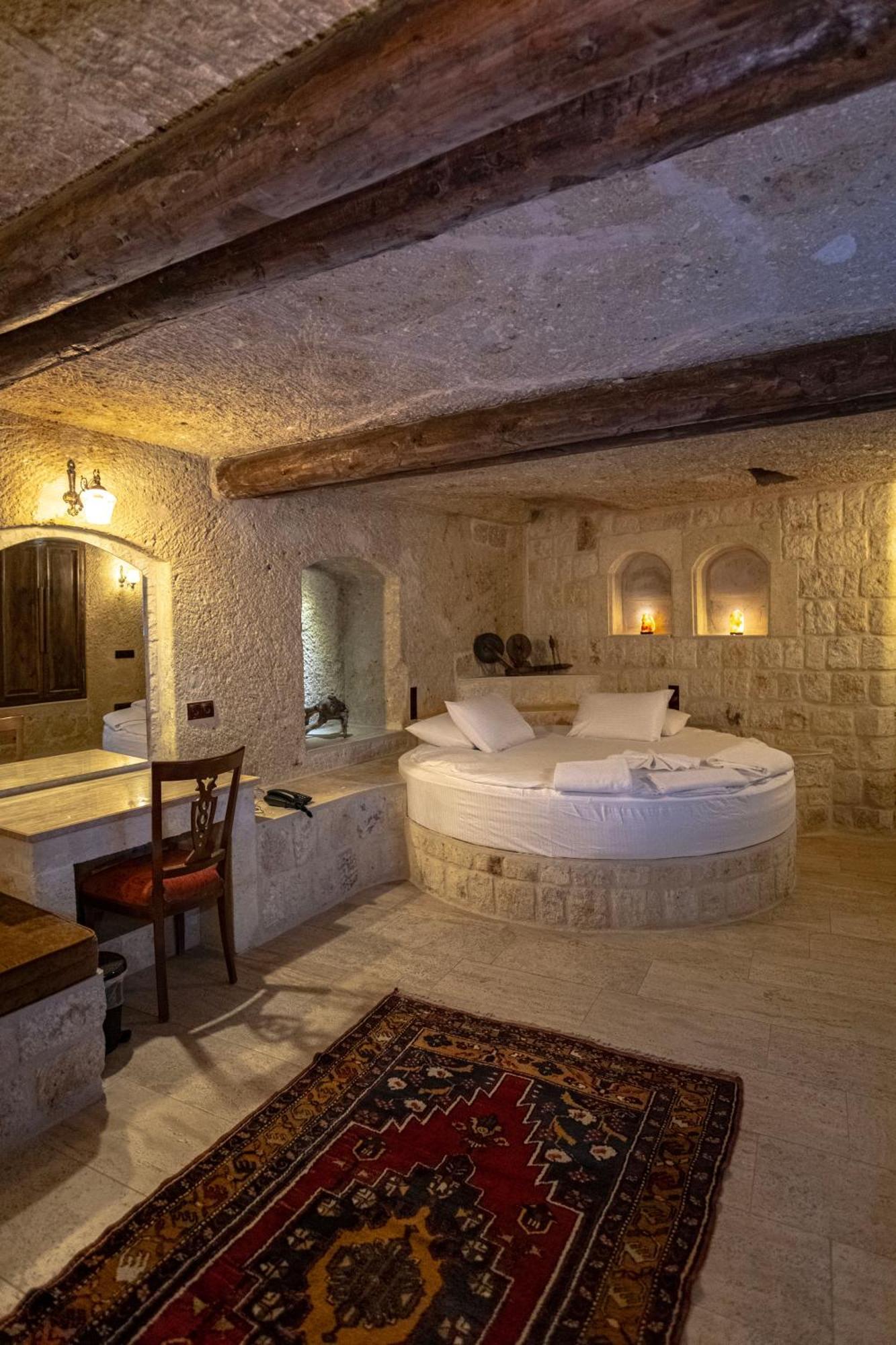Kemerhan Cave Suites Юргюп Екстериор снимка