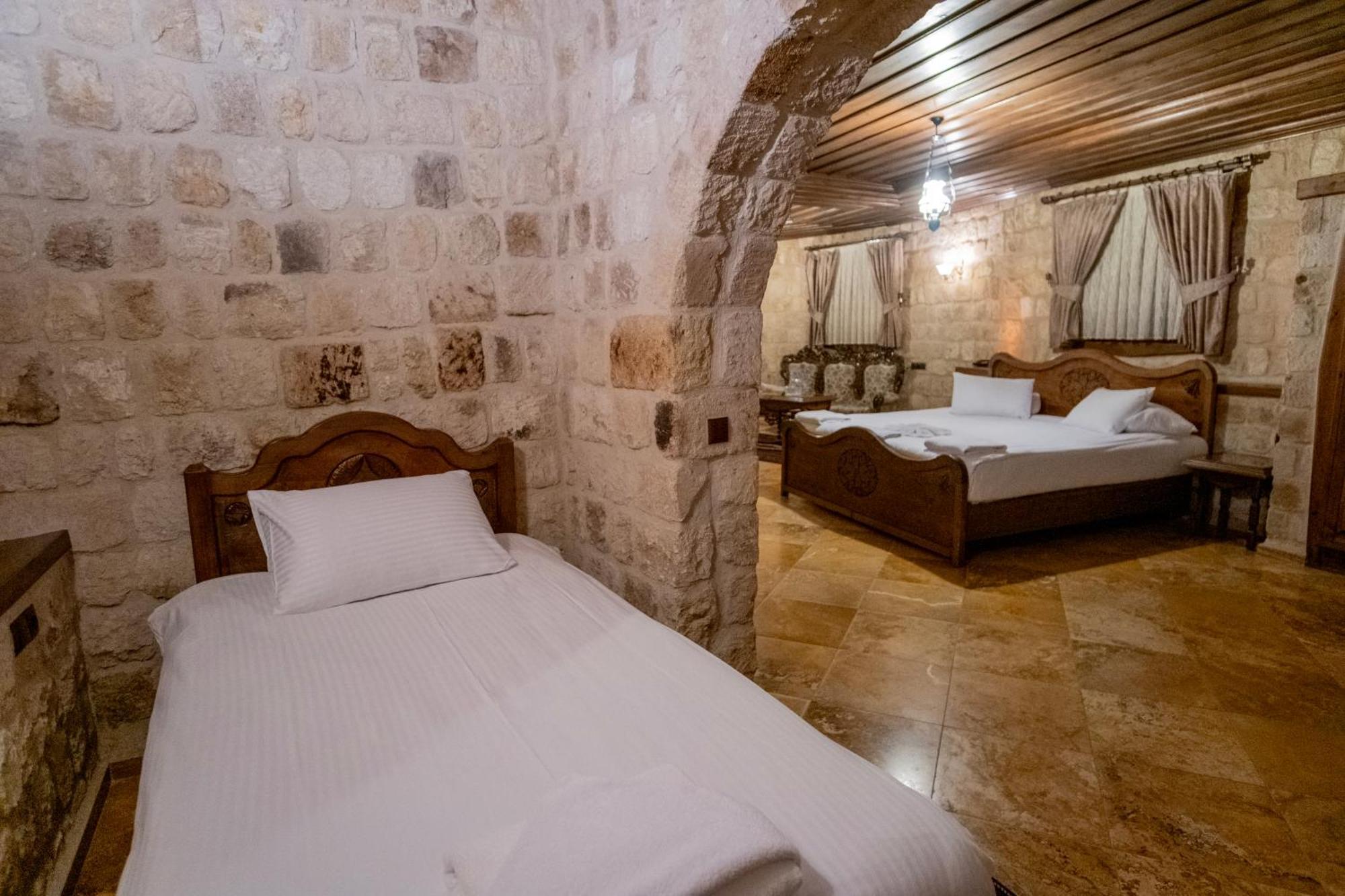 Kemerhan Cave Suites Юргюп Екстериор снимка
