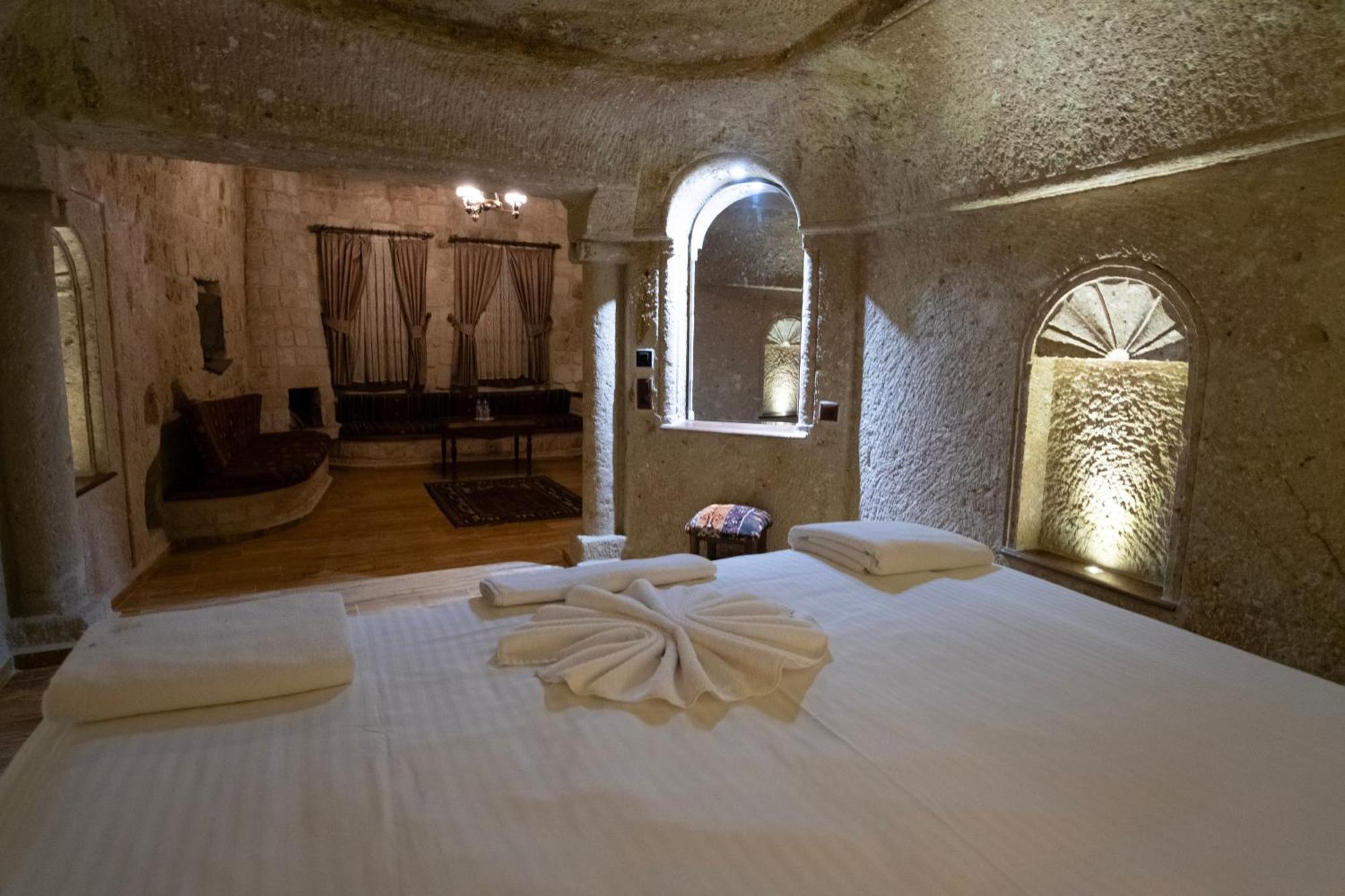 Kemerhan Cave Suites Юргюп Екстериор снимка