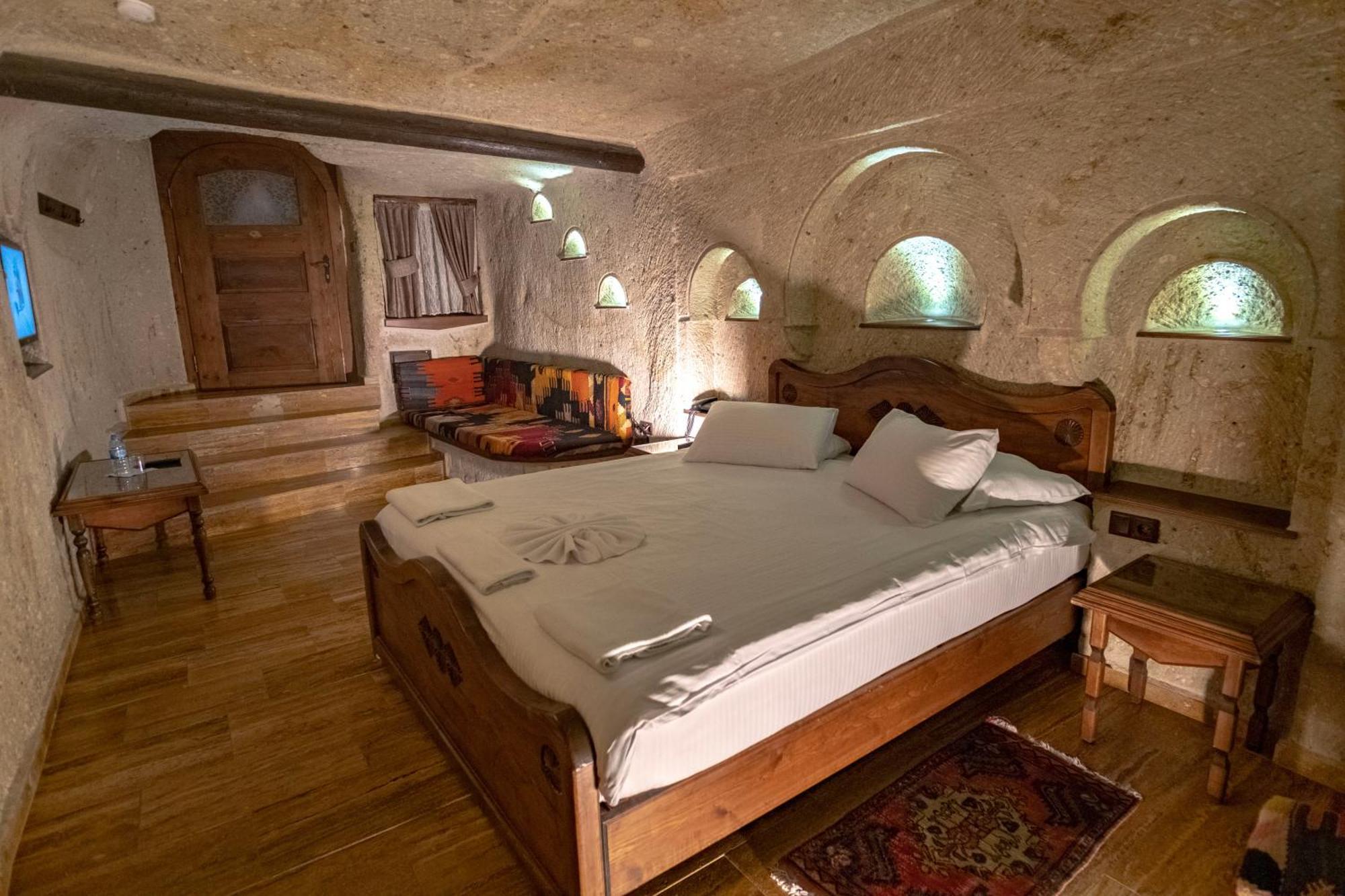 Kemerhan Cave Suites Юргюп Екстериор снимка